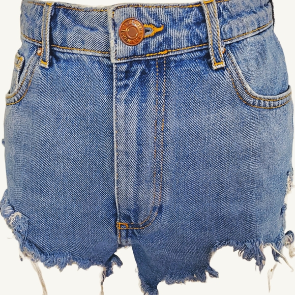 High Waist Distressed Denim Shorts - Picture 5 of 7